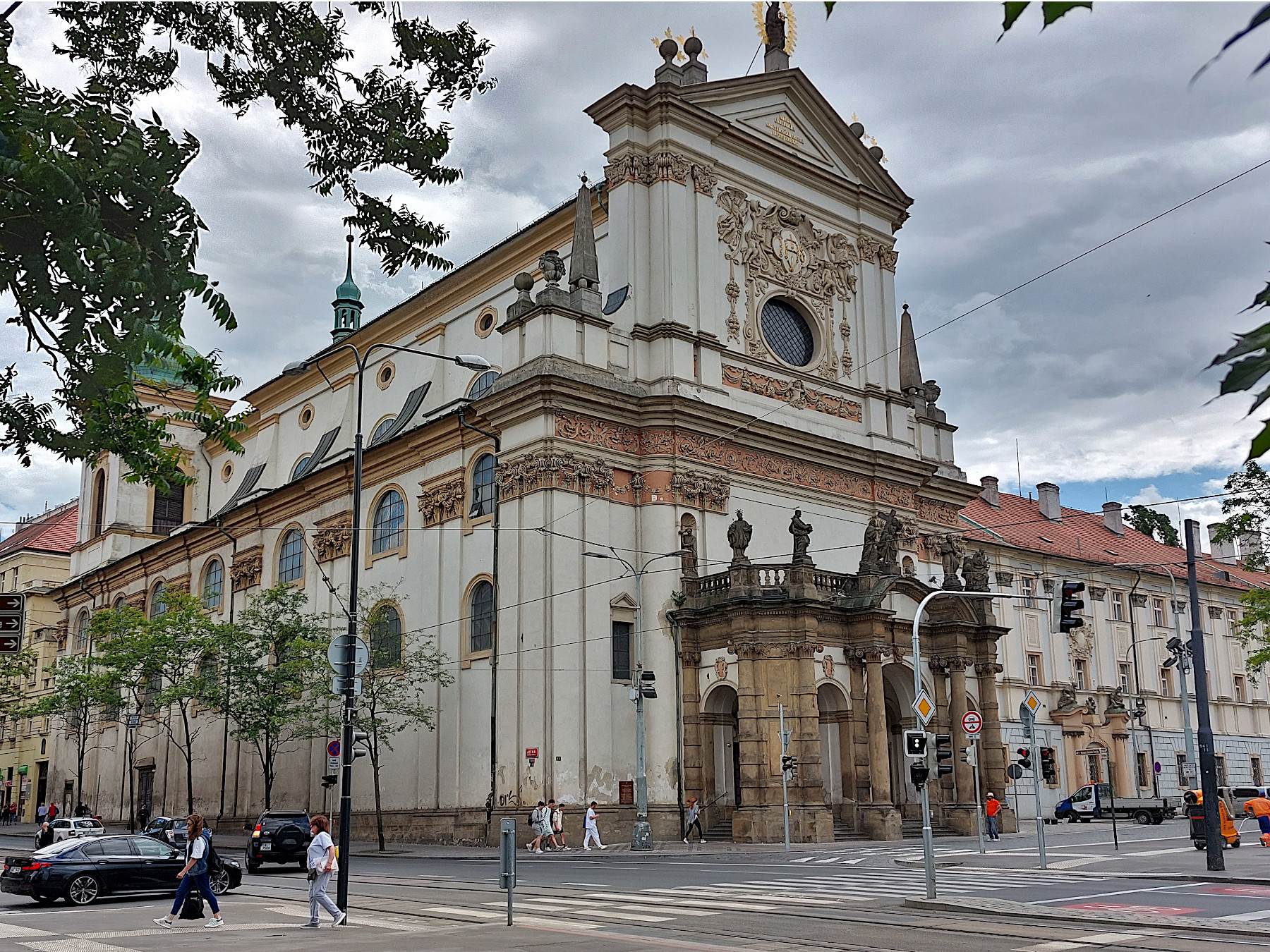 KOSTEL SVATÉHO IGNÁCE - PRAHA NOVÉ MĚSTO
