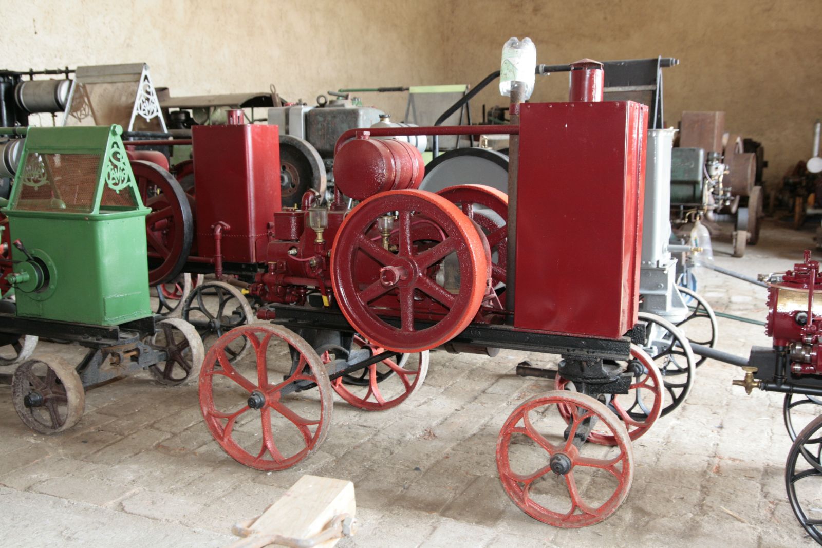 MUZEUM TRAKTOR A ZEMDLSK TECHNIKY CHOTOU