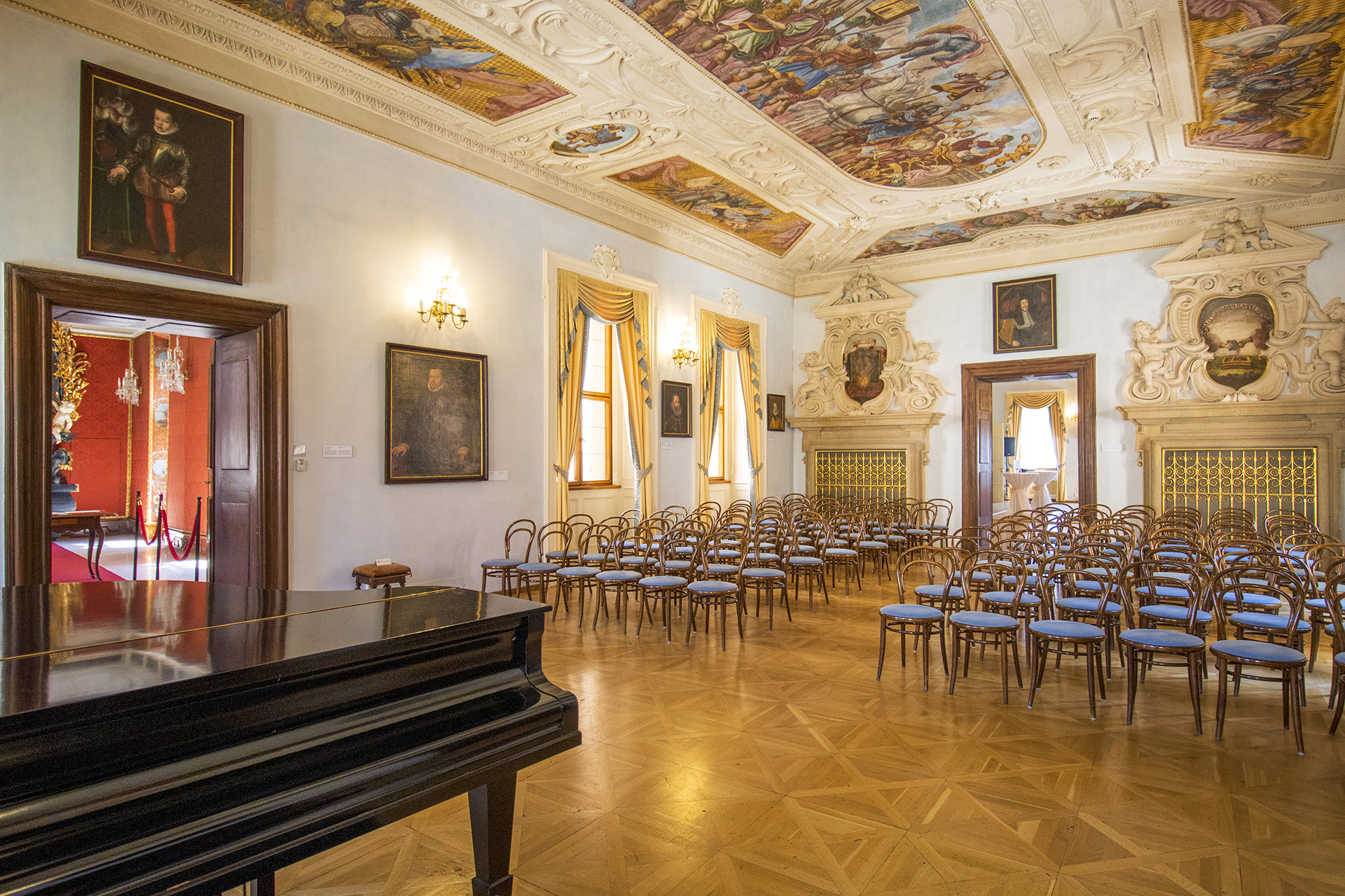 LOBKOWICZKÝ PALÁC - PRAHA HRADČANY