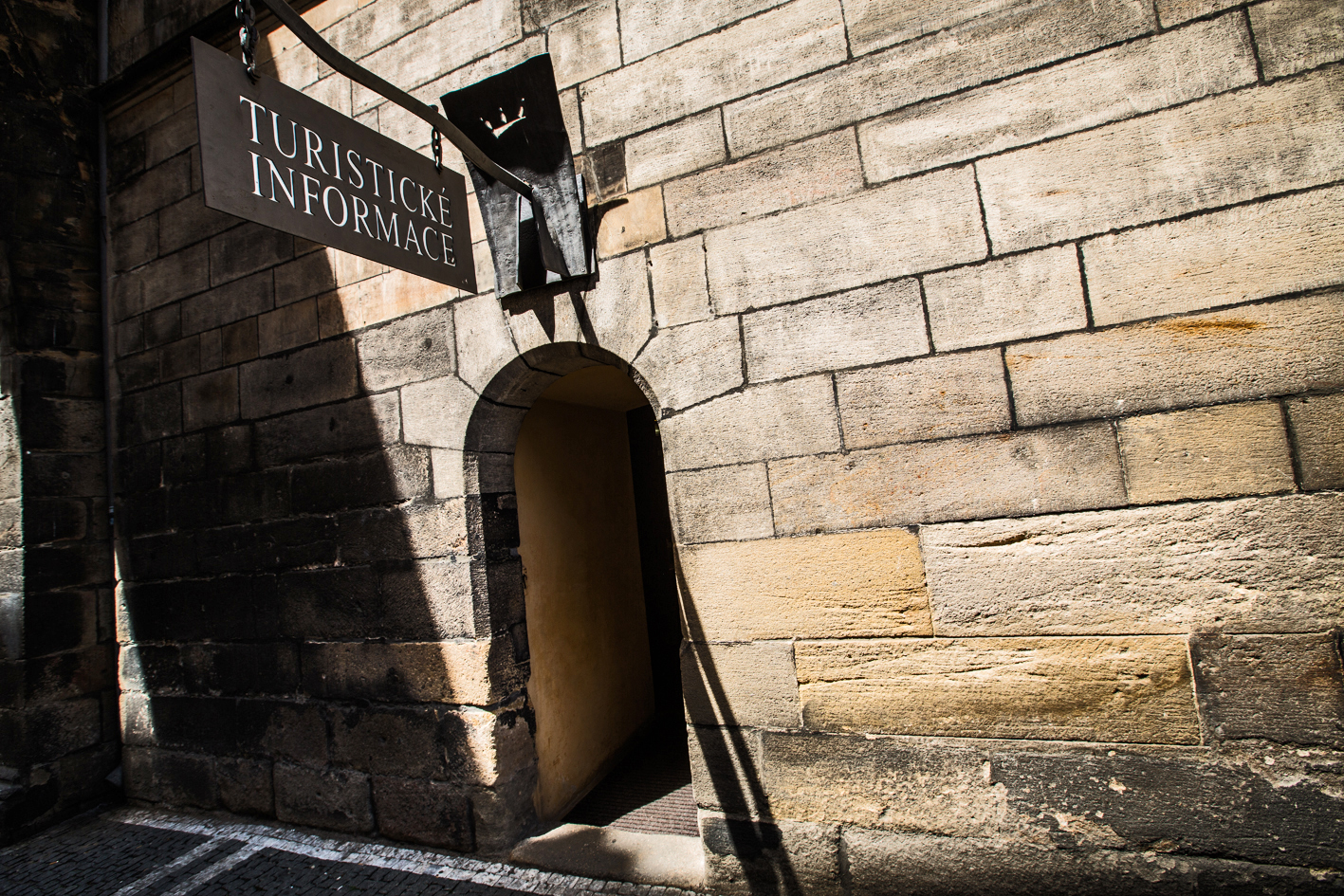 TURISTICKÉ INFORMAČNÍ CENTRUM MALOSTRANSKÁ MOSTECKÁ VĚŽ - PRAHA MALÁ STRANA