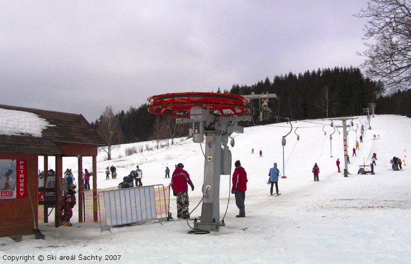 SKI AREÁL ŠACHTY - VYSOKÉ NAD JIZEROU