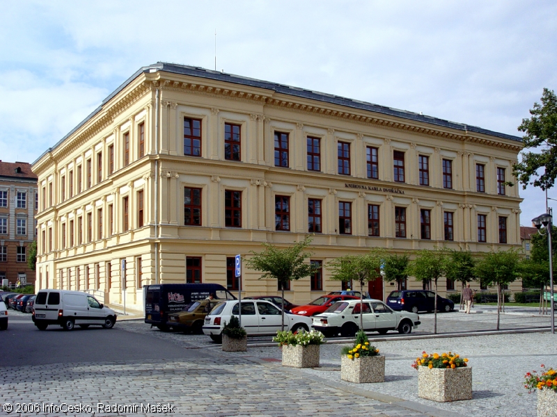 KNIHOVNA KARLA DVOŘÁČKA VE VYŠKOVĚ