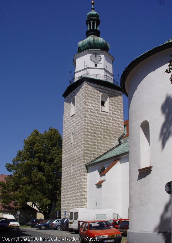 KOSTEL NANEBEVZETÍ PANNY MARIE V BRUNTÁLE
