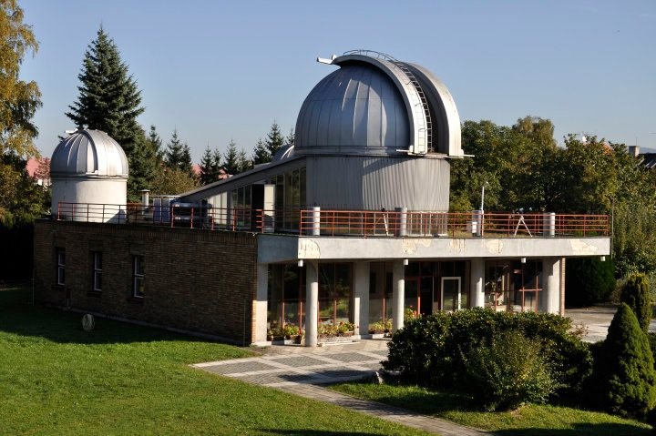 HVĚZDÁRNA VALAŠSKÉ MEZIŘÍČÍ