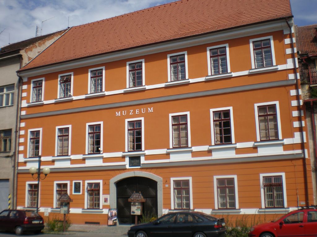 ROŽMITÁL POD TŘEMŠÍNEM - Muzeum