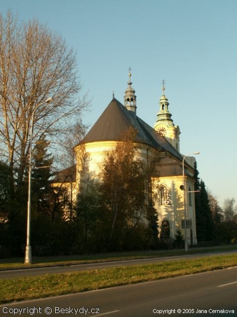 KOSTEL SV. JANA A PAVLA V MÍSTKU