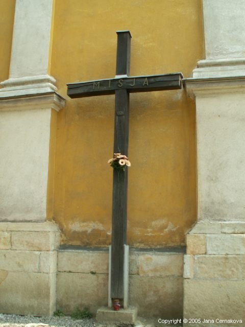 Dřevěný kříž