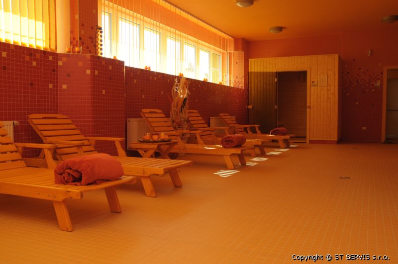 KRYTÝ BAZÉN A WELLNESS CENTRUM VALAŠSKÉ MEZIŘÍČÍ